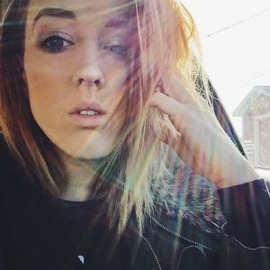 Meet your Posher, Elisha